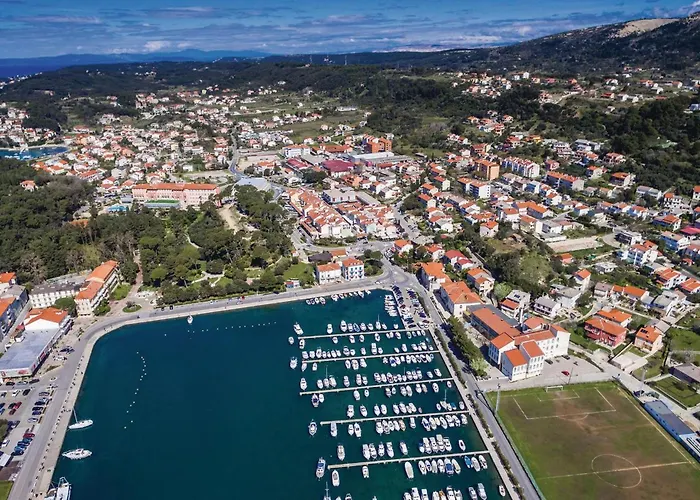 In Διαμέρισμα Supetarska Draga